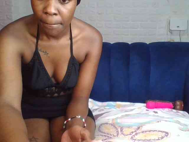 Prettylittlemuffin webcam