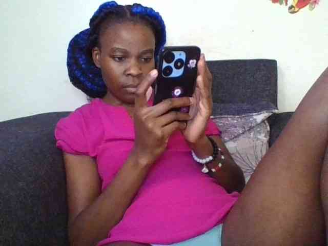 Prettylittlemuffin webcam