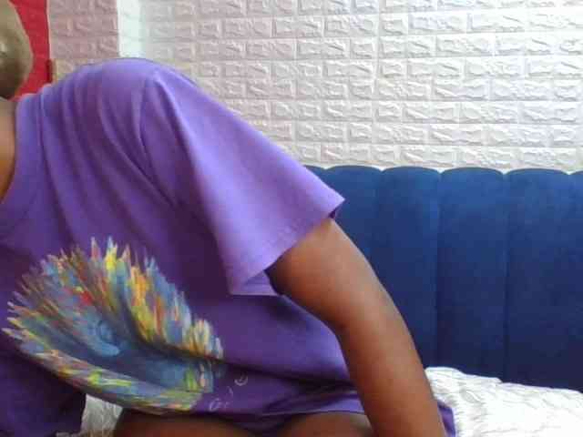 Prettylittlemuffin webcam