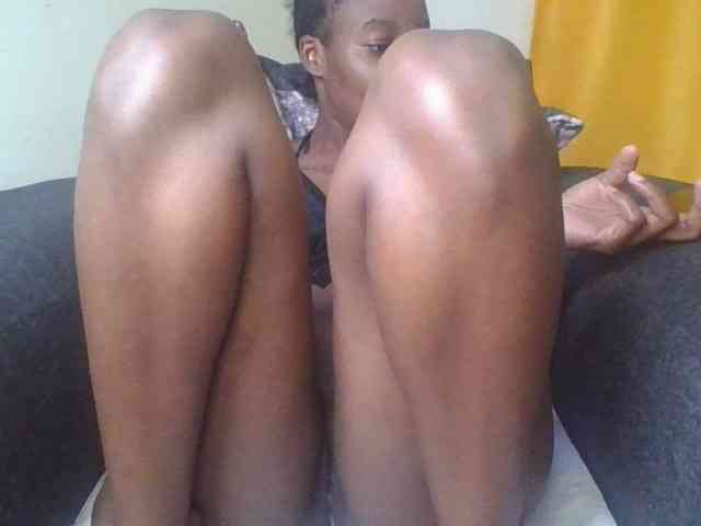 Prettylittlemuffin webcam