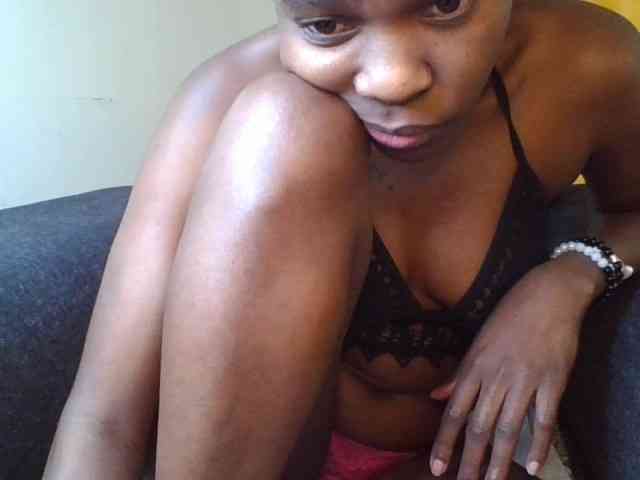Prettylittlemuffin webcam