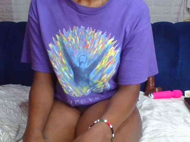 Prettylittlemuffin webcam