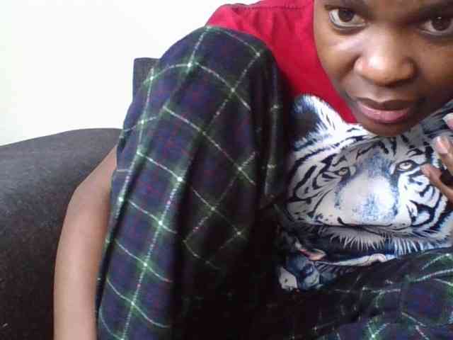 Prettylittlemuffin webcam