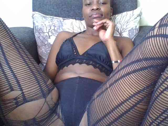 Prettylittlemuffin webcam