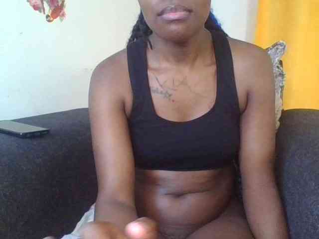 Prettylittlemuffin webcam