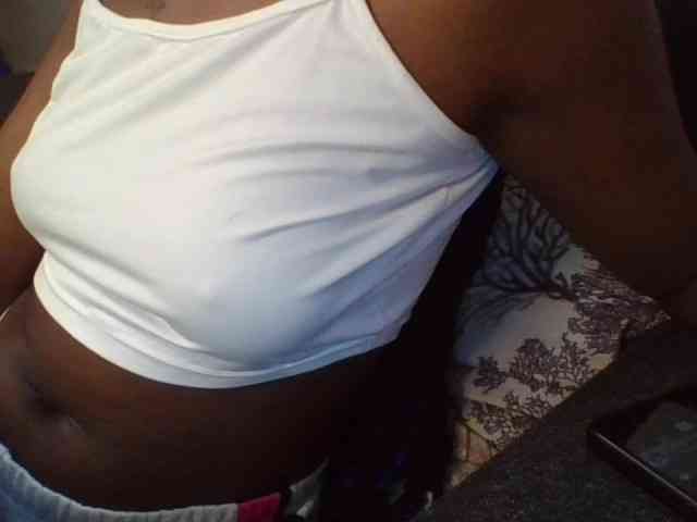 Prettylittlemuffin webcam