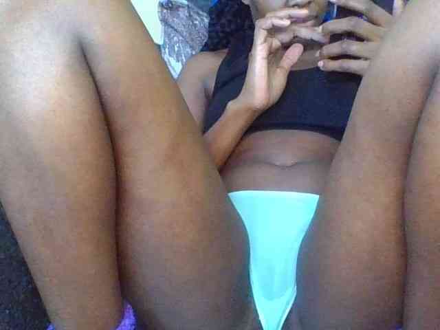 Prettylittlemuffin webcam