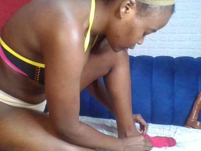 Prettylittlemuffin webcam