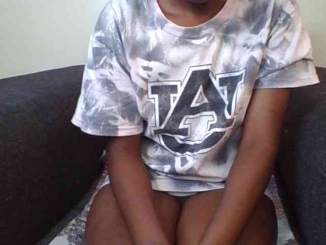 Prettylittlemuffin webcam