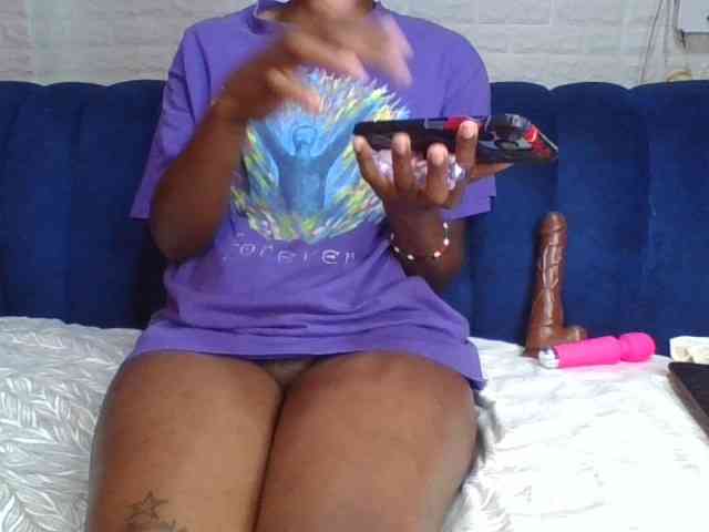 Prettylittlemuffin webcam