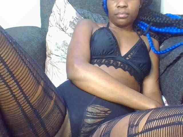Prettylittlemuffin webcam