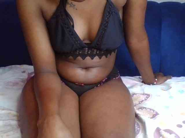 Prettylittlemuffin webcam