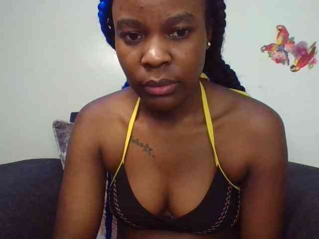 Prettylittlemuffin webcam