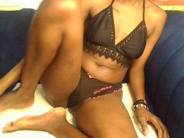Prettylittlemuffin webcam
