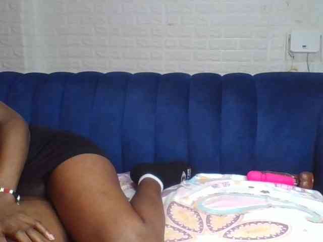 Prettylittlemuffin webcam