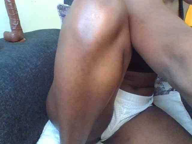 Prettylittlemuffin webcam