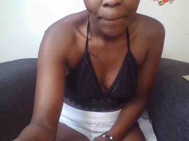 Prettylittlemuffin webcam