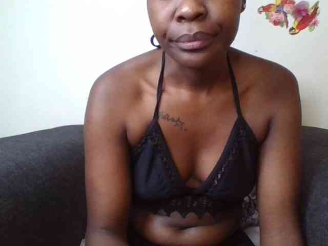 Prettylittlemuffin webcam