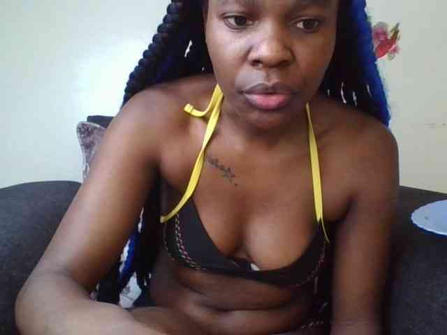 Prettylittlemuffin webcam