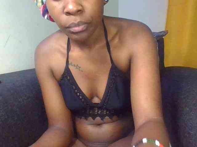 Prettylittlemuffin webcam