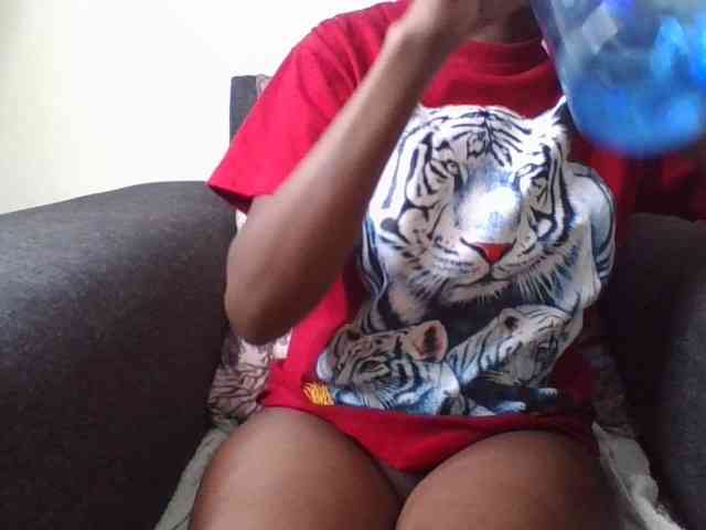 Prettylittlemuffin webcam