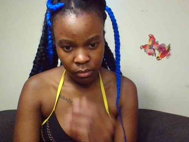 Prettylittlemuffin webcam