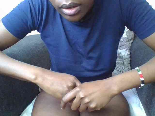 Prettylittlemuffin webcam