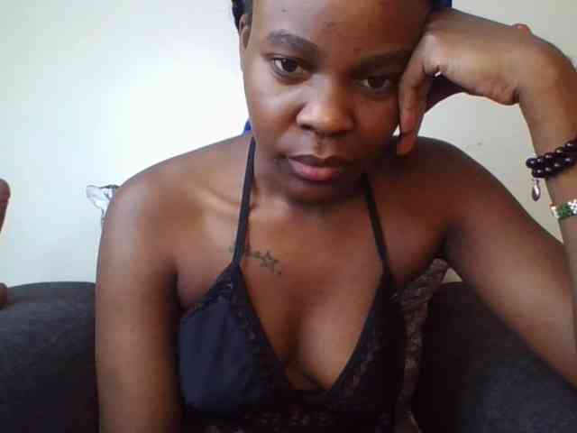 Prettylittlemuffin webcam