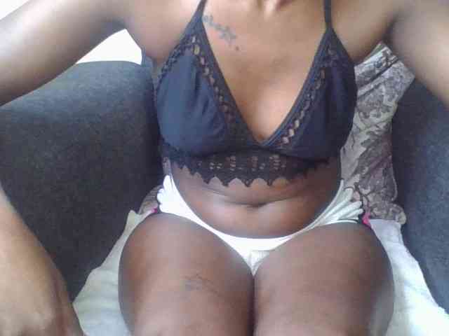 adult chat room Prettylittlemuffin