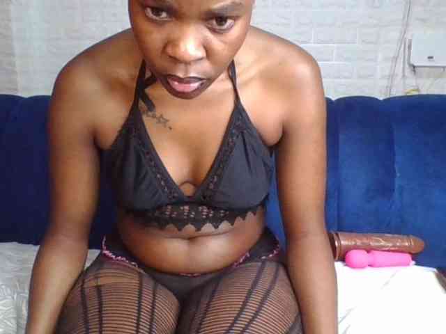 Prettylittlemuffin webcam