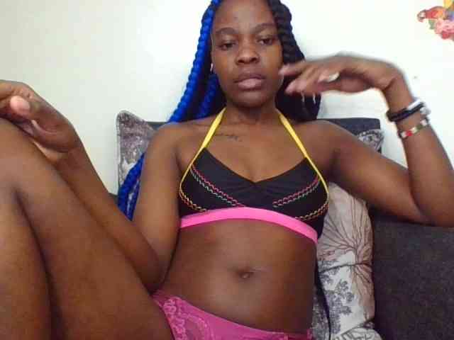 Prettylittlemuffin webcam
