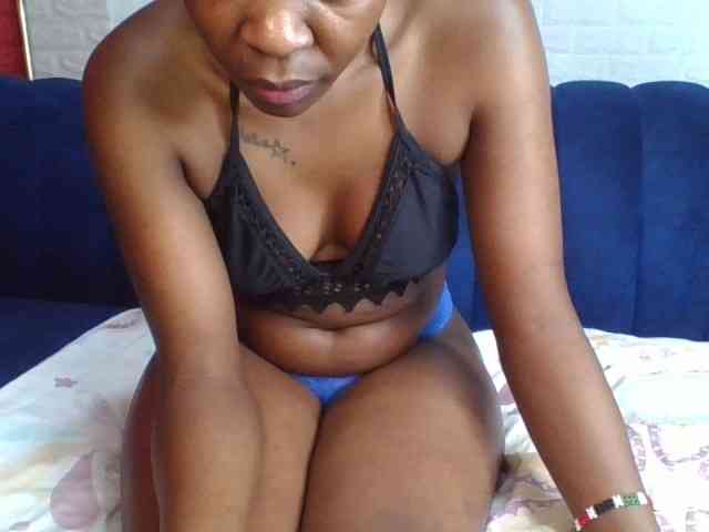 Prettylittlemuffin webcam