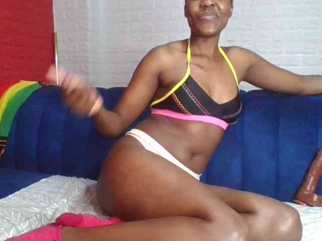 Prettylittlemuffin webcam