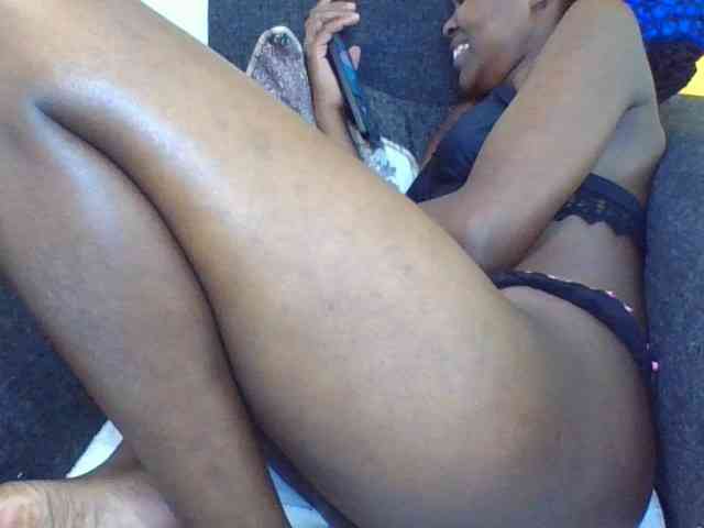 Prettylittlemuffin webcam