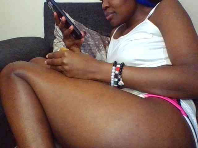 Prettylittlemuffin webcam
