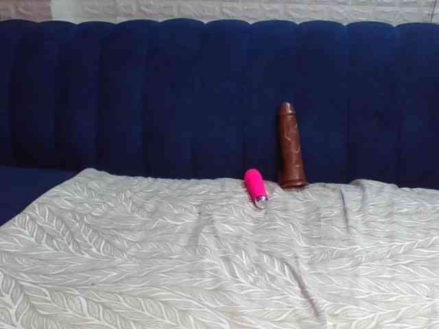 Prettylittlemuffin webcam