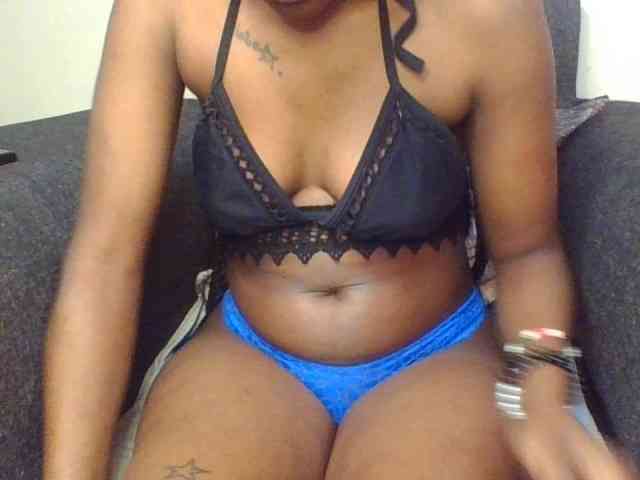 Prettylittlemuffin webcam