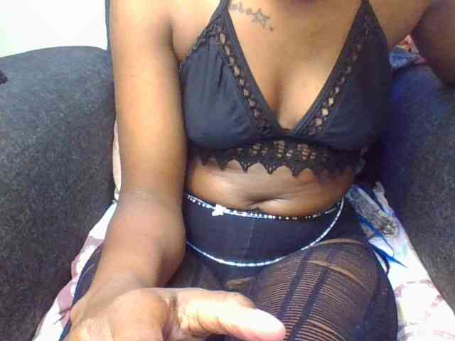 Prettylittlemuffin webcam