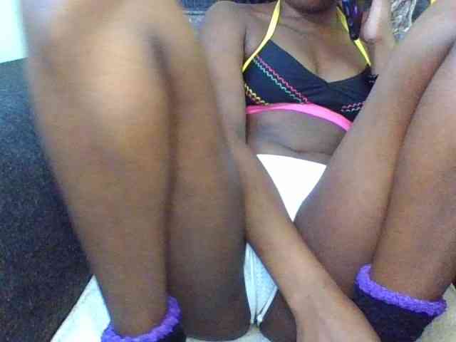 Prettylittlemuffin webcam