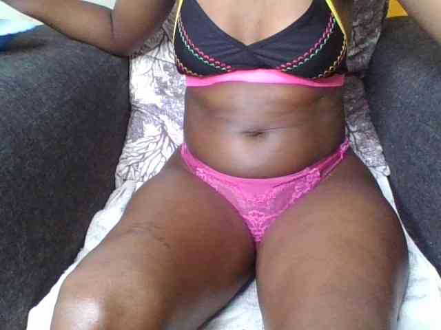 Prettylittlemuffin webcam