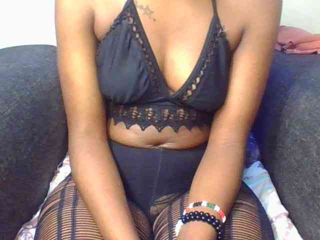Prettylittlemuffin webcam