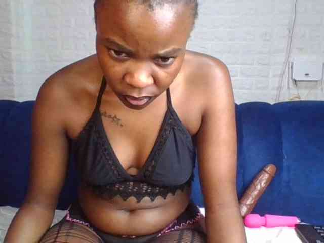 Prettylittlemuffin webcam