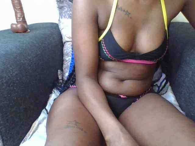 Prettylittlemuffin webcam