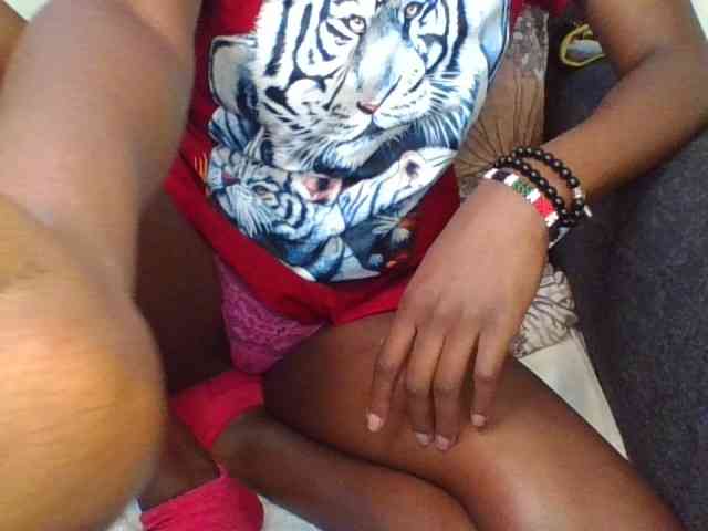Prettylittlemuffin webcam