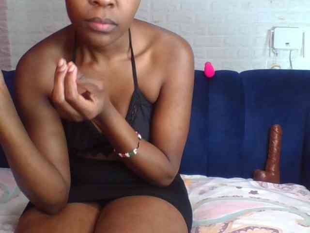 Prettylittlemuffin webcam