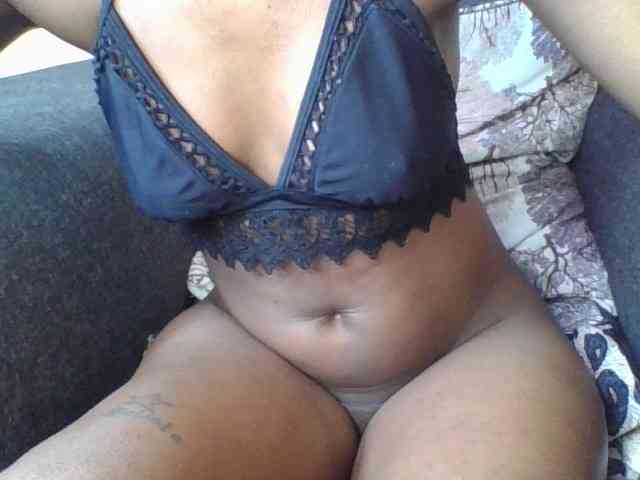 Prettylittlemuffin webcam