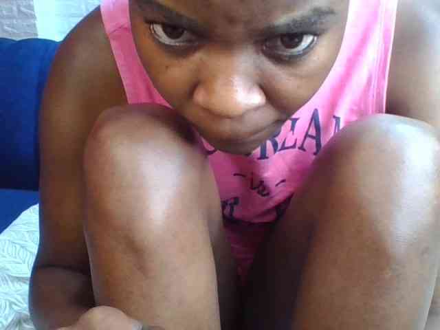 Prettylittlemuffin webcam