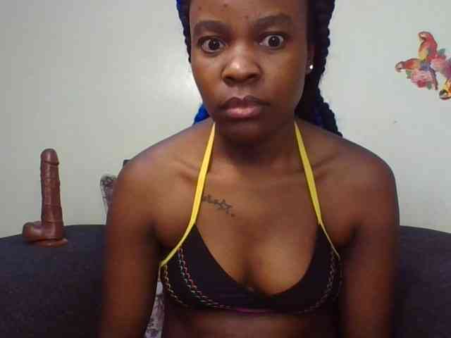 Prettylittlemuffin webcam
