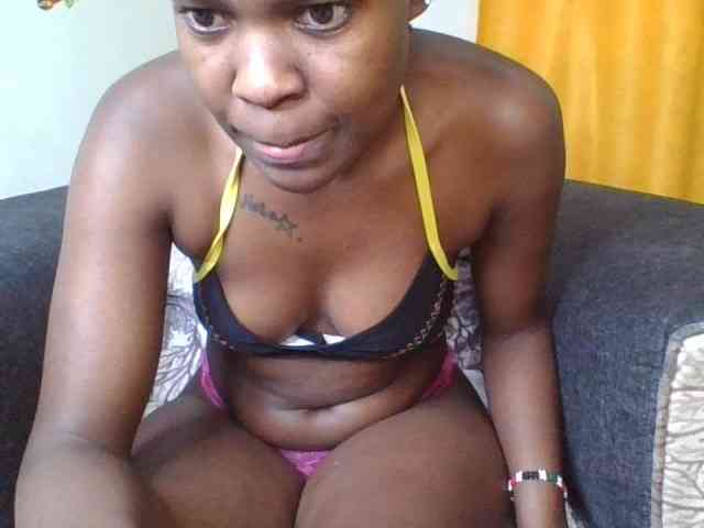 Prettylittlemuffin webcam
