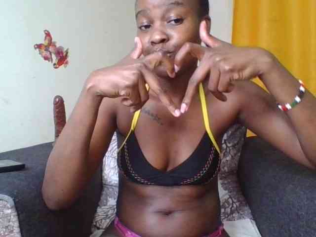 Prettylittlemuffin webcam